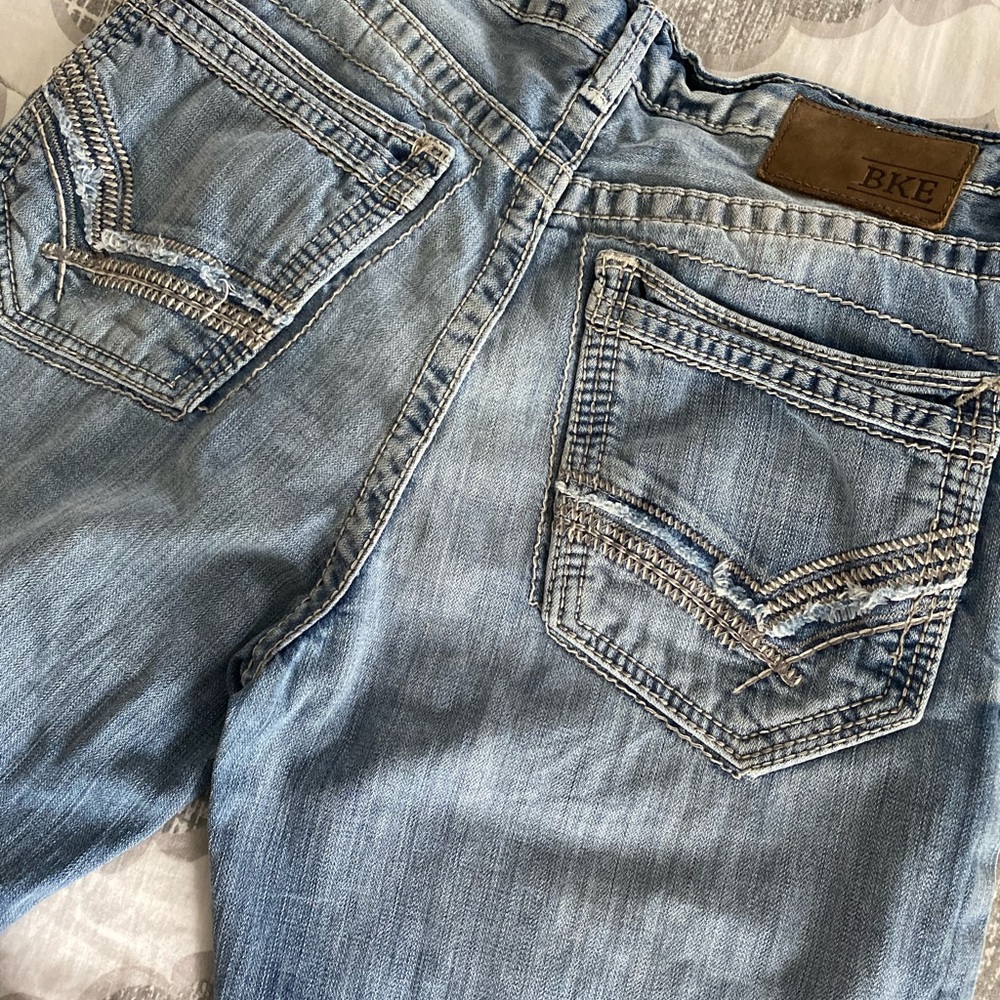 BKE Men’s buckle bootcut jeans (slim fit)  32R